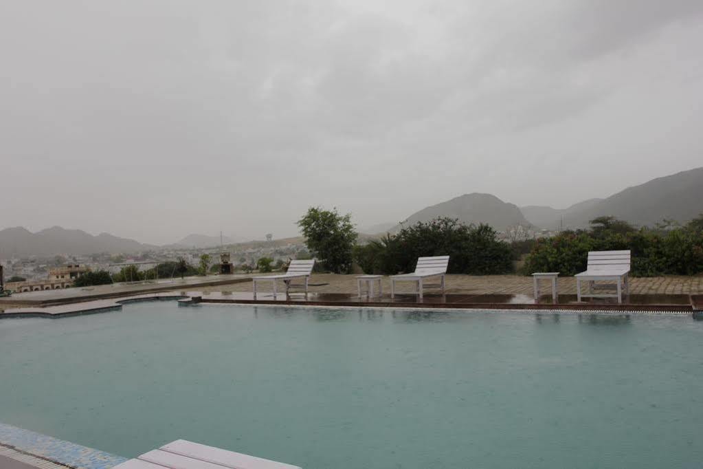 Gulaab Niwaas Palace Pushkar Bagian luar foto